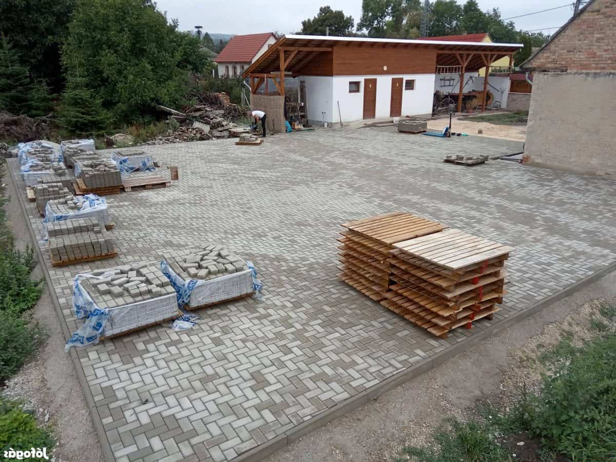 Drumuri de acces si platforme Mures cu piatra, sort si balast - imagine lucrare 8
