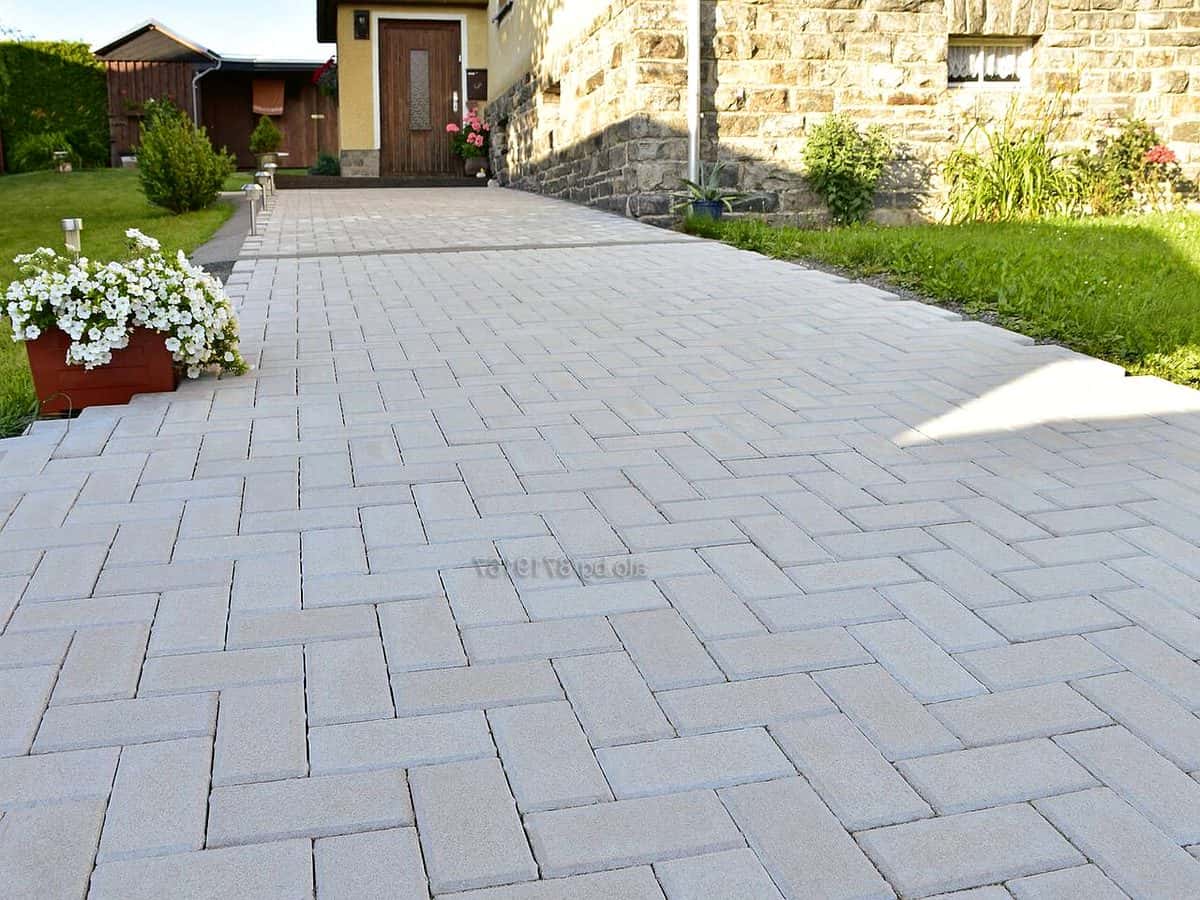 Drumuri de acces si platforme Mures cu piatra, sort si balast - imagine lucrare 1