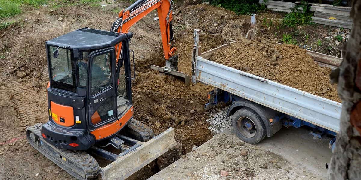 Excavari