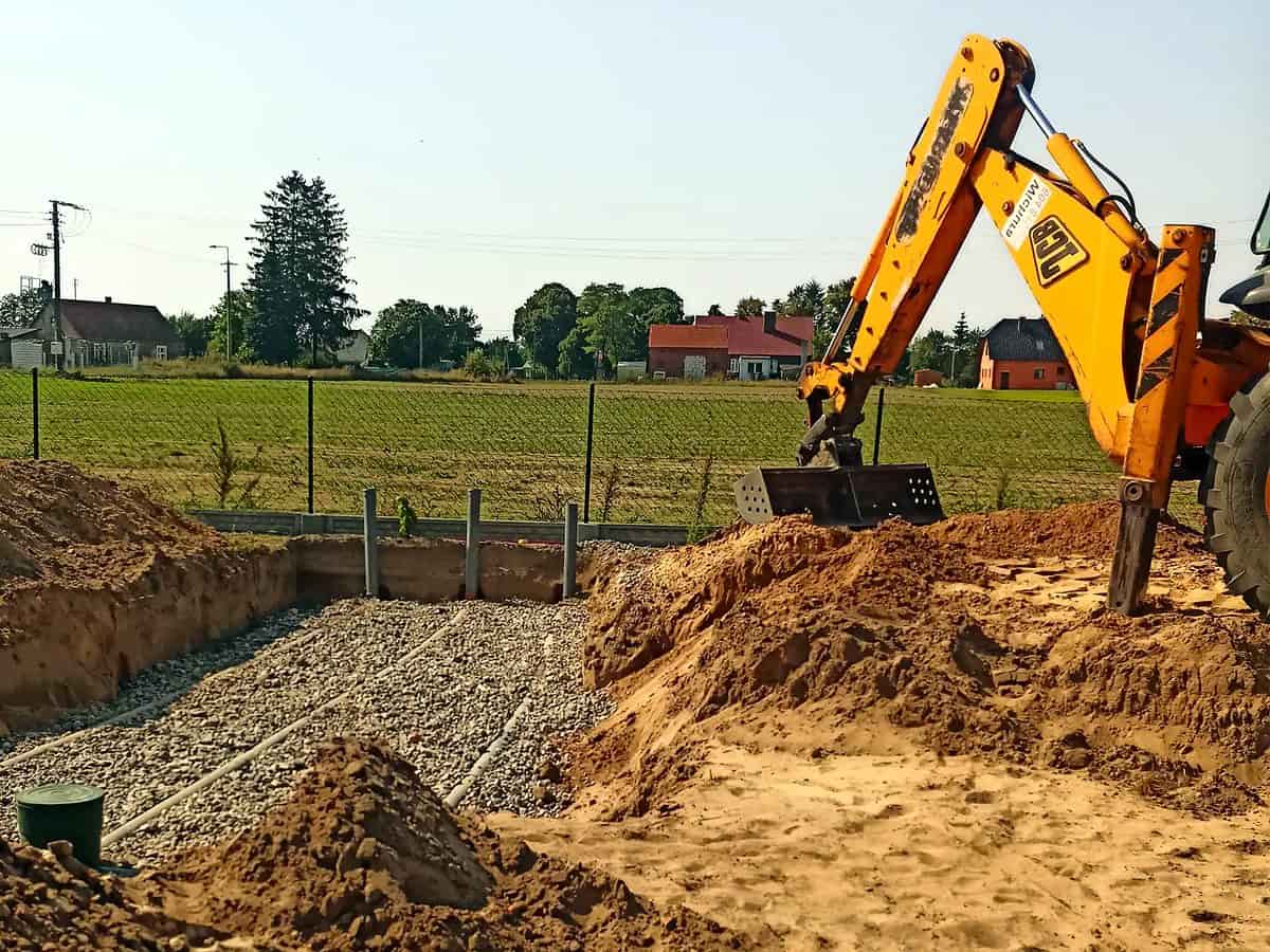 Excavari
