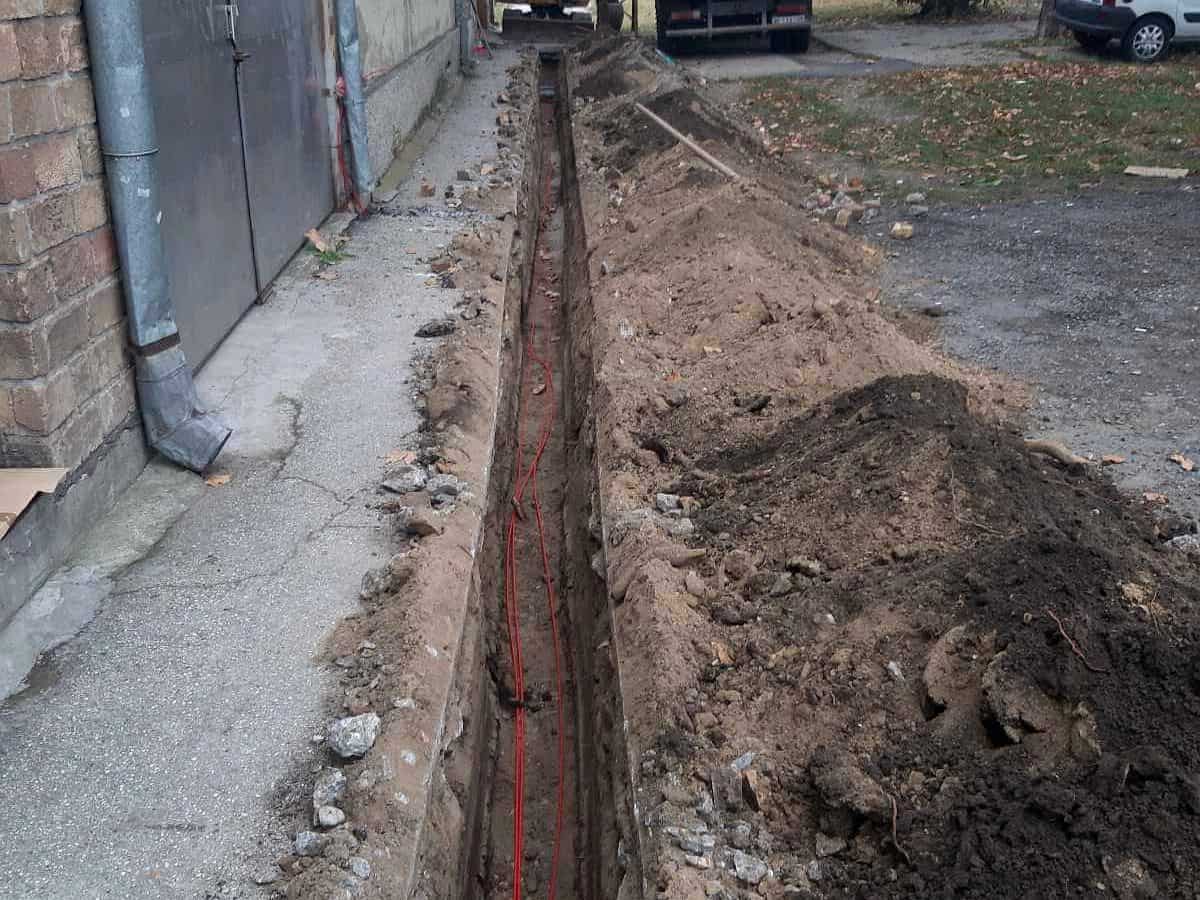 Sapaturi santuri utilitati in Reghin