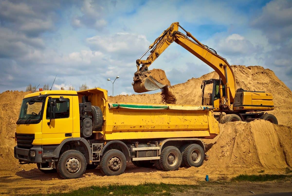 Transport nisip Mures pentru constructii, pavaj, sape si amenajari - imagine lucrare 3